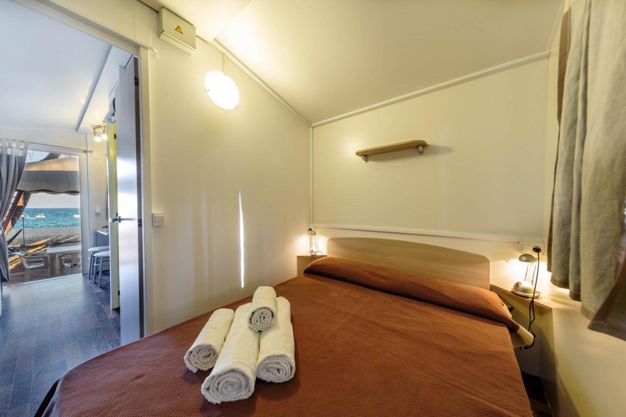 Camping&Village Le Cernie Lotzorai Exterior photo