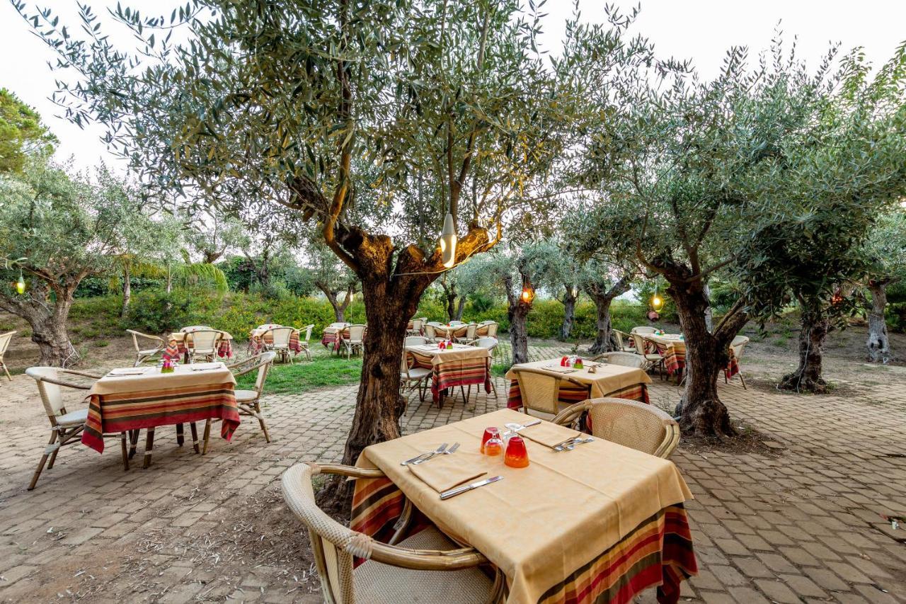 Camping&Village Le Cernie Lotzorai Exterior photo